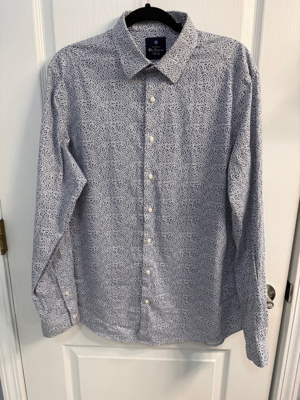 Ben Sherman White Shirt with Navy Micro Floral Dot Pattern